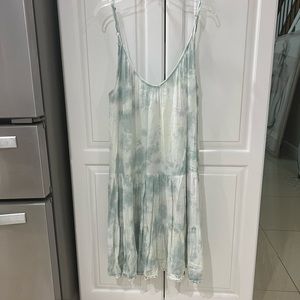 🔴 Raviya tank top dress/ Cover-Up size L